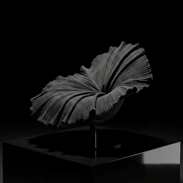 COBONPUE Bloom Easy Armchair